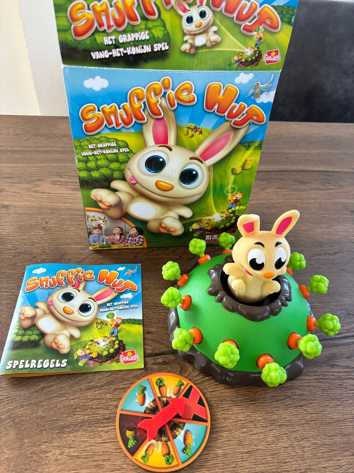 Snuffie Hup - Het grappige vang-het-konijn spel, Een of twee spelers, Ophalen, Zo goed als nieuw