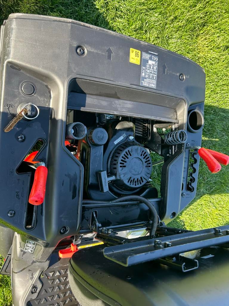 Scheppach Hybride Benzine Zitmaaier MR230-61 Zo goed als nie, Tuin en Terras, Cirkelmaaier, Ophalen of Verzenden, Zo goed als nieuw
