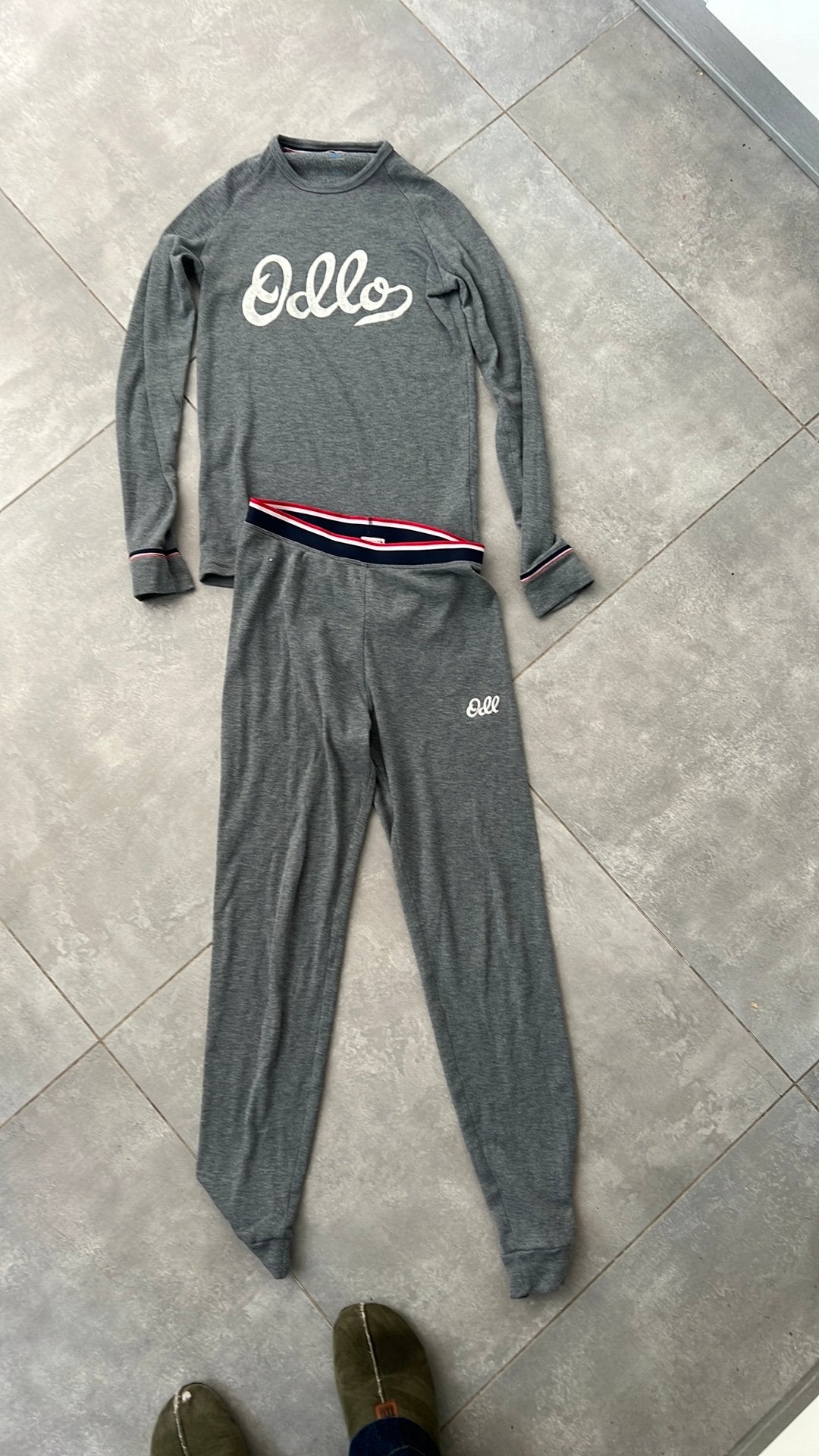 Odlo thermopak broek + shirt 164 thermo, Ophalen of Verzenden, Zo goed als nieuw, Jongen of Meisje, Broek