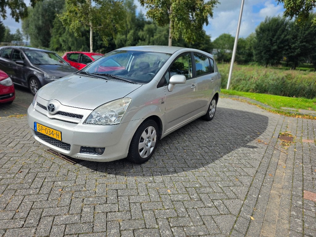 Toyota Corolla Verso 1.8 Vvt-i AUT 7P 2007 Grijs, Auto's, Zwart, 4 cilinders, 129 pk, 7 stoelen