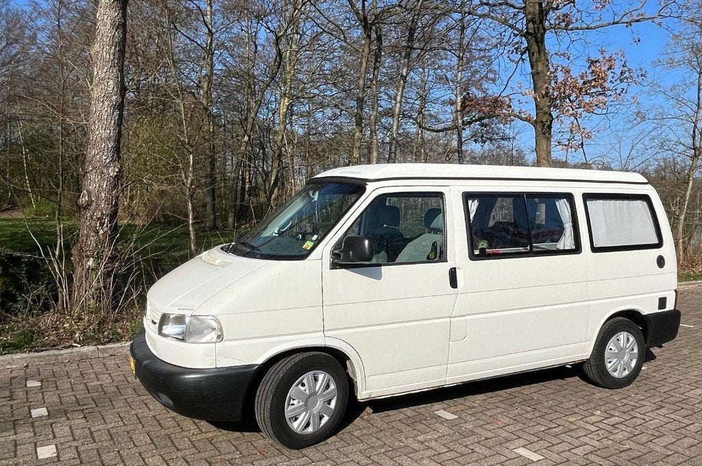 VolkswagenT4 Westfalia APK 22-08-27, klaar voor vertrek, Buscamper of Camperbus, Volkswagen, Hordeur, Treinzit