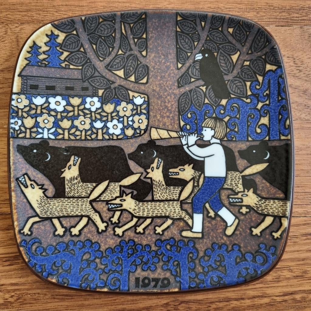Arabia Finland jaarbord 1979, Kalevala, Ophalen of Verzenden, Zilver, Overige materialen