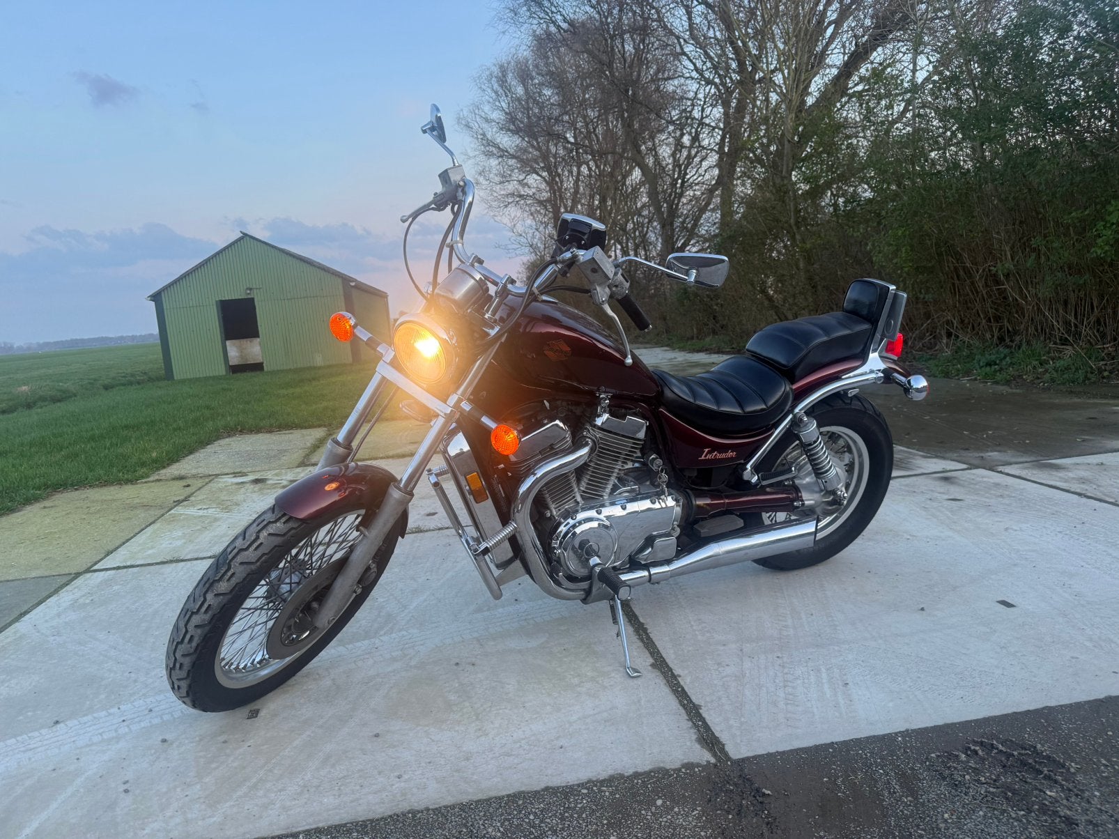 Nette Suzuki VS 700 intruder 1986, Motoren, Motoren | Suzuki, 700 cc, Cardan-aandrijving, 2 cilinders, Occasion