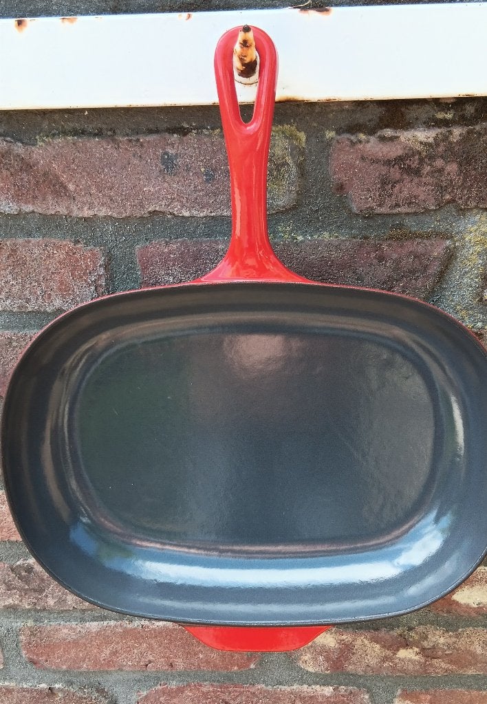 LE CREUSET kersenrood gietijzer skillet vispan 31,5 cm (LL6), Koekenpan, Gietijzer, Le Creuset, Ophalen of Verzenden