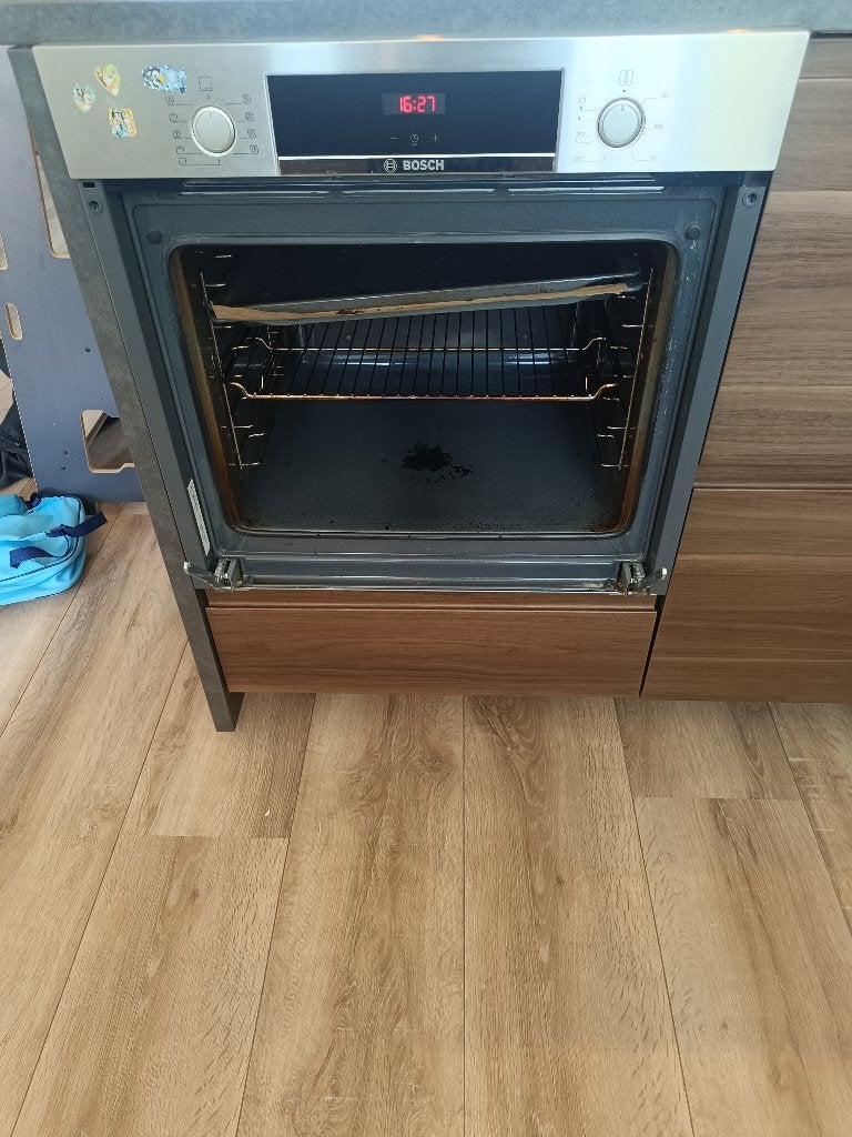 Bosch hetelucht oven met zelfreinigend functie, Minder dan 45 cm, Gebruikt, Inbouw, 45 tot 60 cm