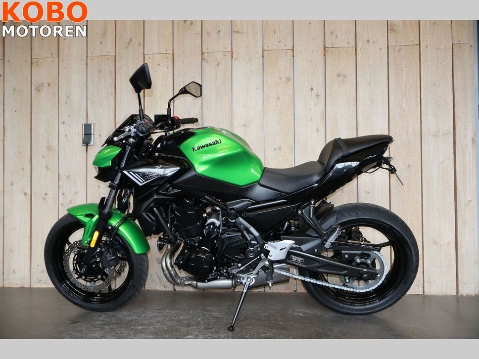 Kawasaki Z 650 (bj 2020), 4 cilinders, Motorrijbewijs A, Bedrijf, Onbekend