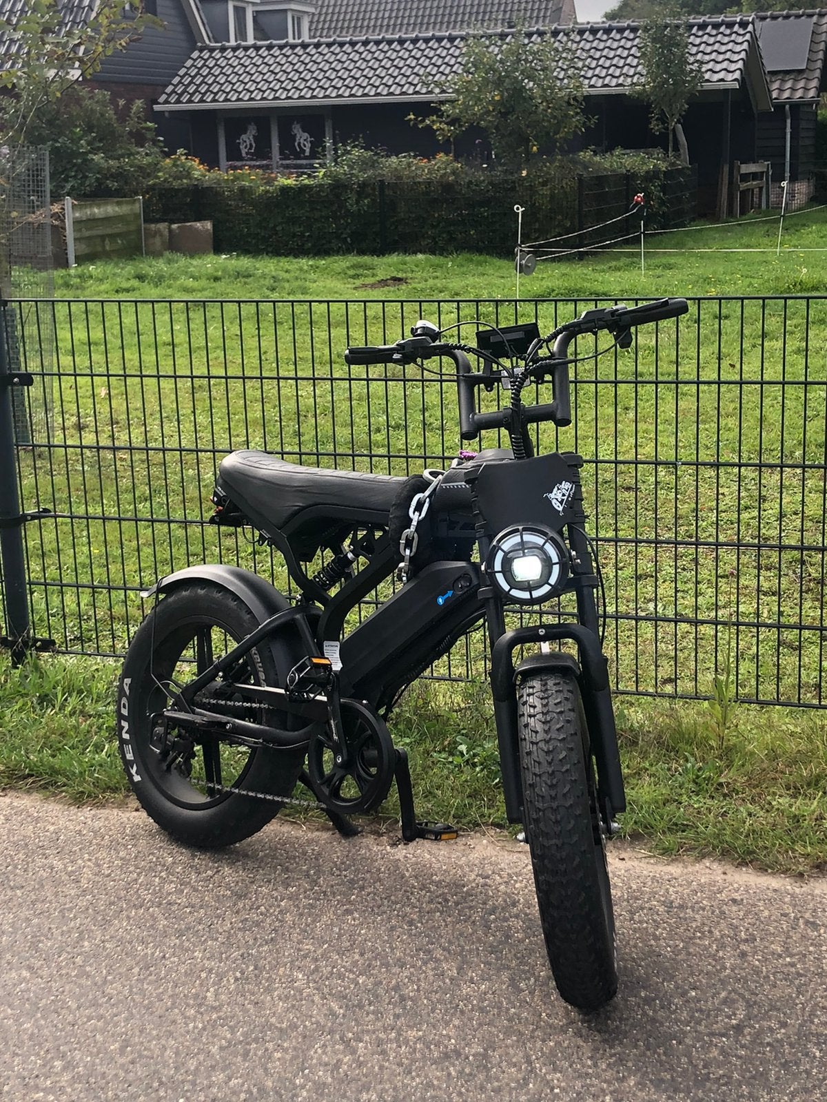 V20, Fietsen en Brommers, Ophalen of Verzenden, Zo goed als nieuw