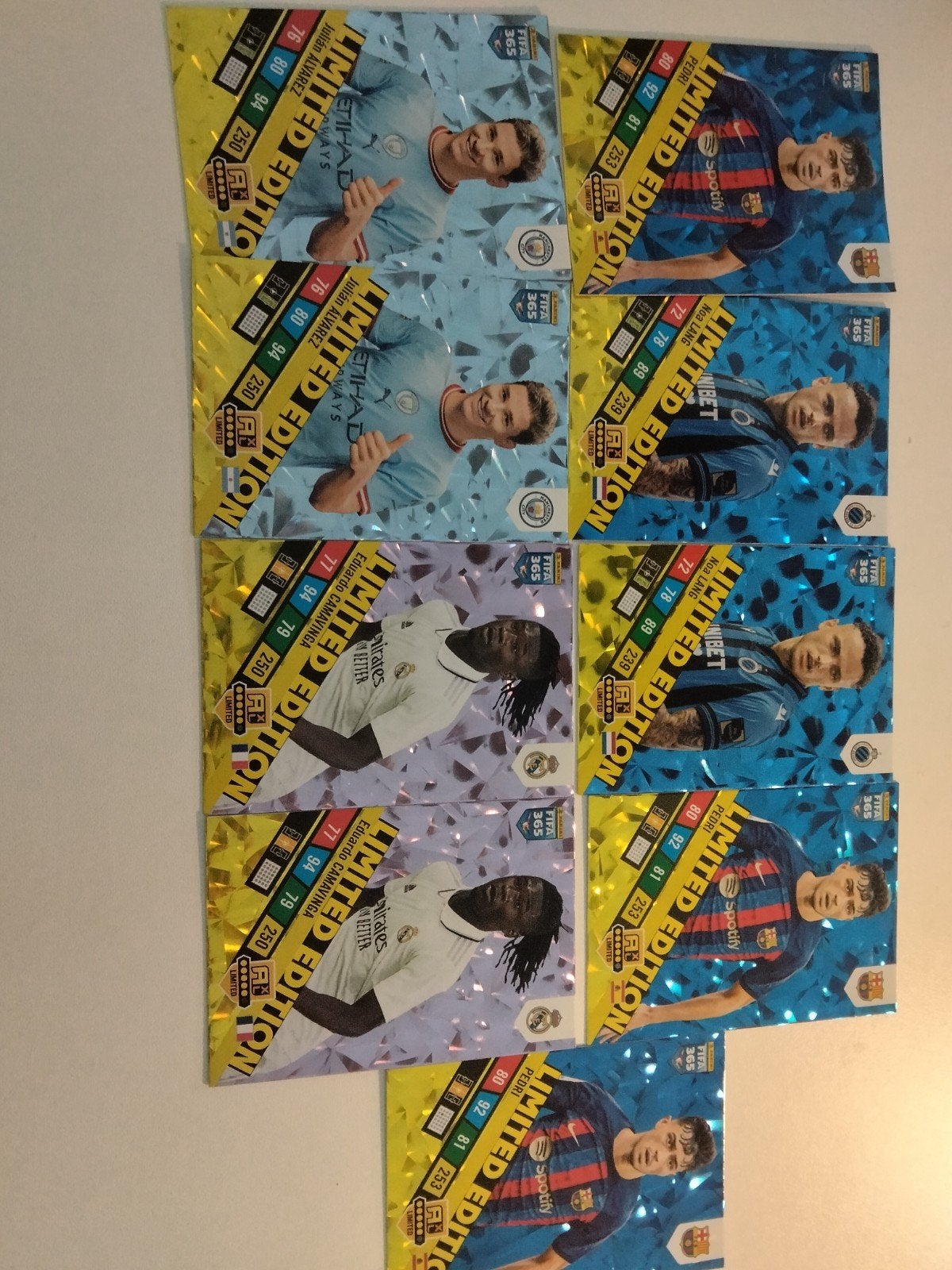 Diverse Panini FIFA 365 Limited Edition voetbalplaatjes, Ophalen of Verzenden, Zo goed als nieuw, Meerdere kaarten