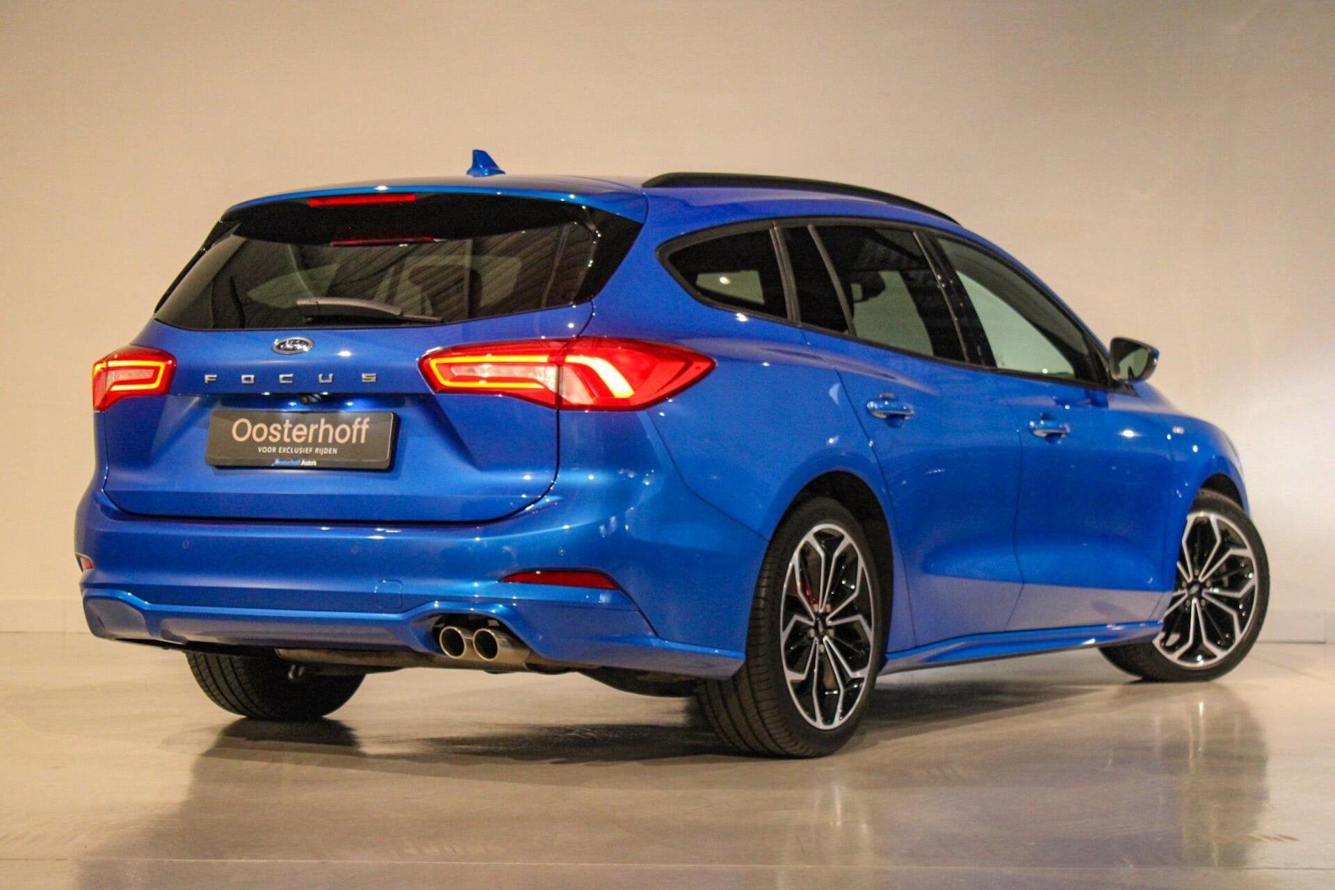 Ford Focus Wagon 1.5 EcoBoost ST Line Business Automaat, Auto's, 1345 kg, Stof, 150 pk, Blauw
