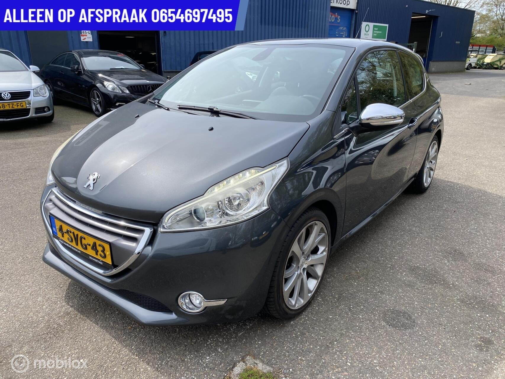 Peugeot 208 1.6 VTi Allure 100.KM ECC CRUISE LEDER APK 31-03, Voorwielaandrijving, Euro 5, Gebruikt, Zwart