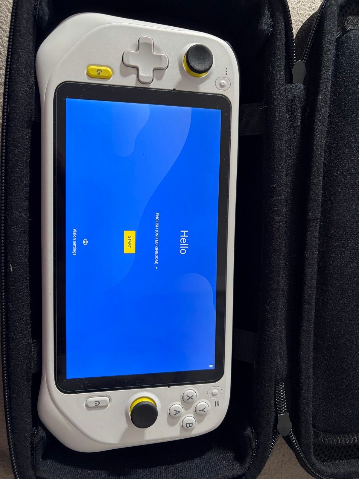 Logitech G Cloud Gaming Handheld - Zo goed als nieuw