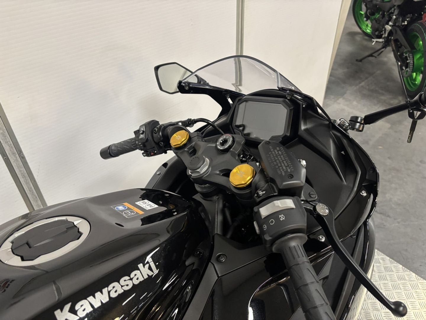 Kawasaki ZX-4R (bj 2025), 2 cilinders, Kawasaki, Bedrijf, Onbekend