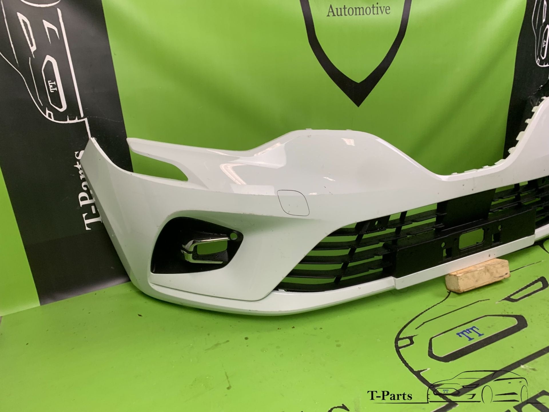 renault clio 5 voorbumper bumper grille rooster, Info@fabrikant.eu, Renault, Ophalen of Verzenden, Bumper
