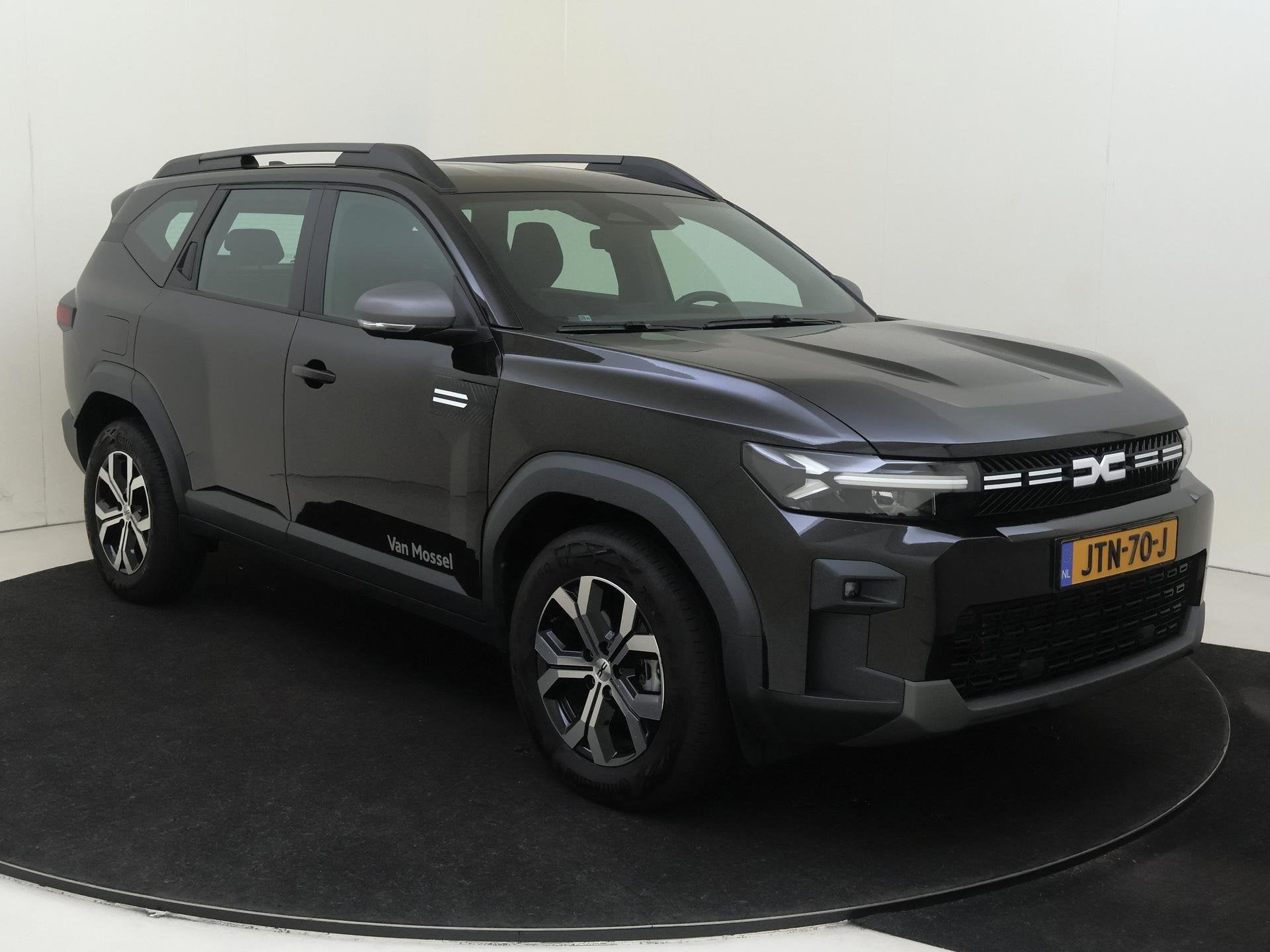 Dacia Bigster 1.8 Hybrid 155 Expression | Demo | Camera | Ai, Auto's, Stof, Parkeersensor, Euro 6, Zwart