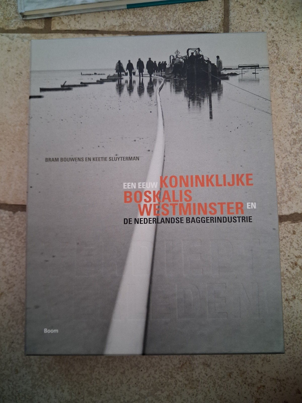 Een Eeuw Koninklijke Boskalis Westminster en de NL B, Boeken, Ophalen of Verzenden, Zo goed als nieuw, Bouwkunde, Bram Bouwens en Keetie Sluyterman