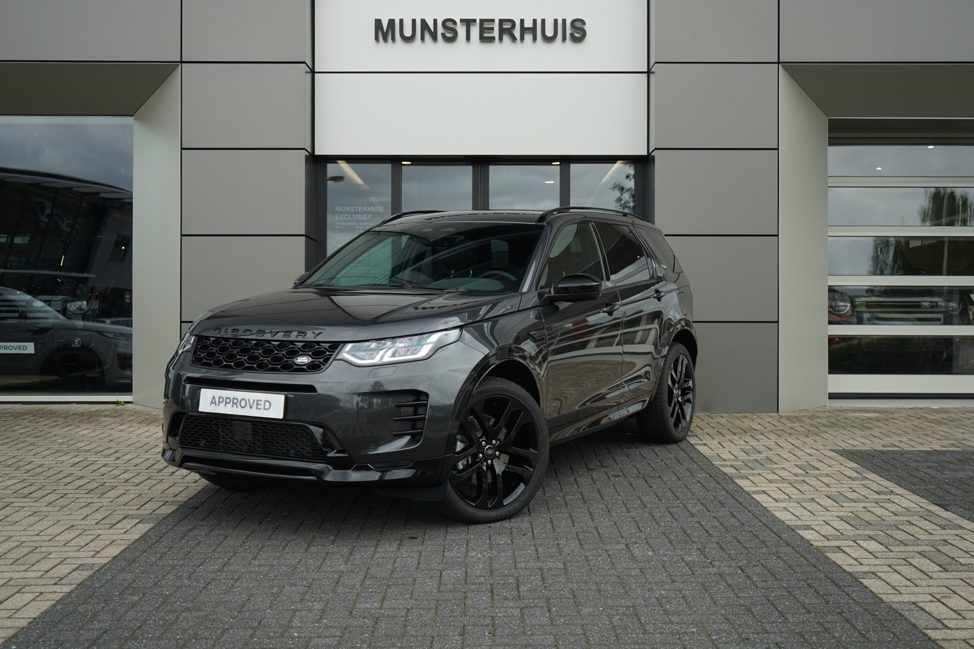 Land Rover Discovery Sport P270e PHEV Dynamic S | Afneembare, Discovery Sport, Bedrijf, Vierwielaandrijving, Hybride Elektrisch/Benzine