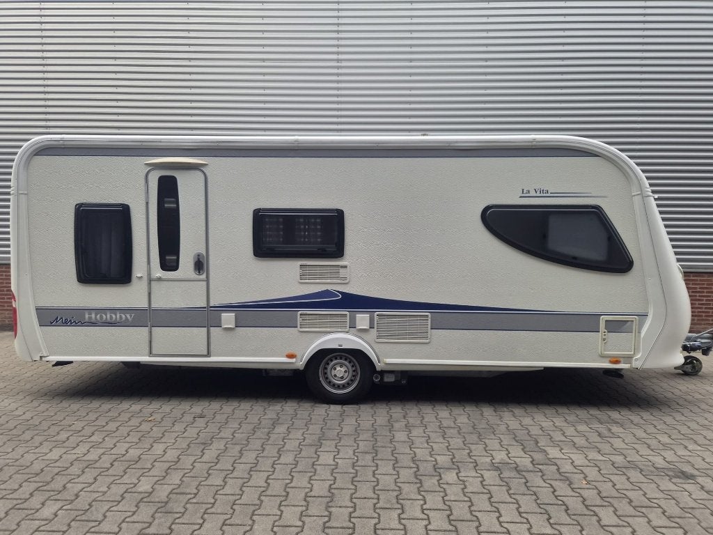 Hobby 560 KMFE | 6p | Airco | Mover | Stapelbed | 2009, Kachel, Hobby, Particulier, 5 tot 6 meter