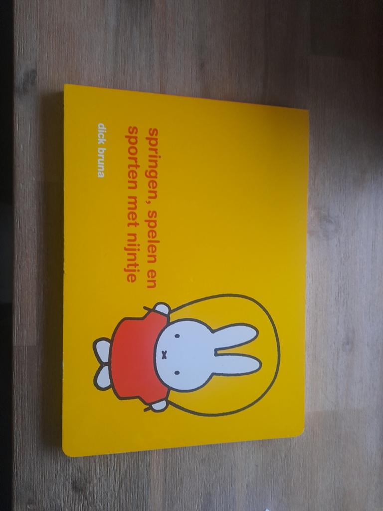 Nijntje: Springen, Spelen en Sporten met Nijntje, Ophalen of Verzenden, Nieuw, Dick Bruna, 0 tot 6 maanden