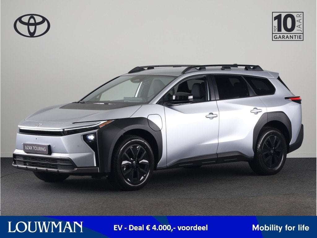 Toyota bZ4X Touring Dynamic AWD 75 kWh *EV - Deal* € 4.000, Auto's, Toyota, Automaat, Zwart, Leder en Stof, Origineel Nederlands