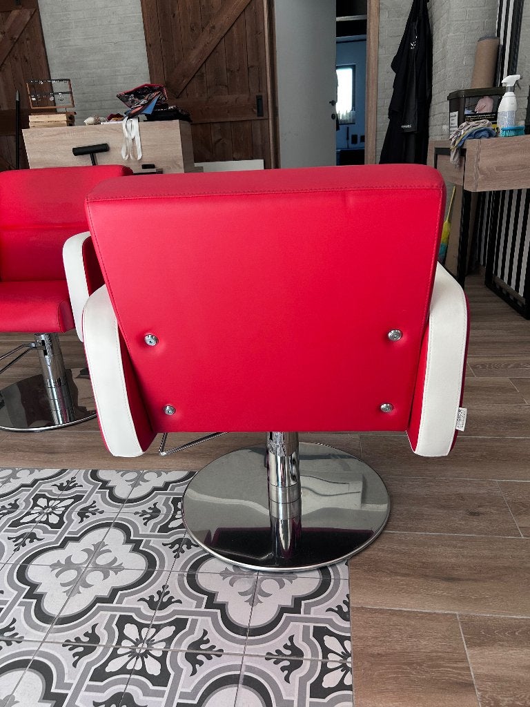 Set van 2 kappersstoelen, Huis en Inrichting, Ophalen, Gebruikt, Rood, Twee