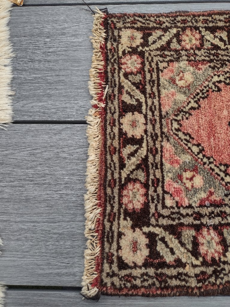 Perzisch tapijtje, Minder dan 50 cm, Gebruikt, 50 tot 100 cm, Ophalen of Verzenden