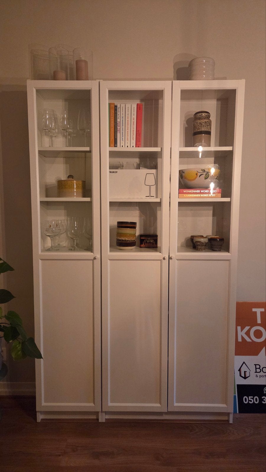 Billy kast Ikea wit met vitrinedeuren, Ophalen, Gebruikt