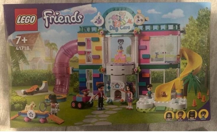 Dit is een LEGO Friends set, nummer 41718, Dierenopvang, Ophalen of Verzenden, Zo goed als nieuw