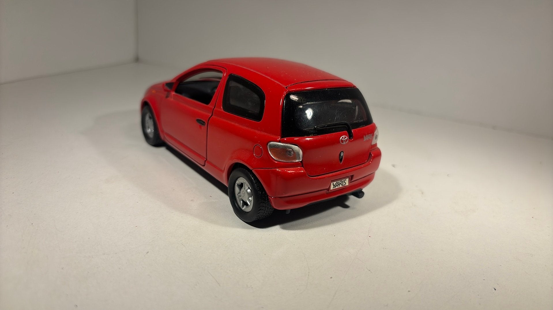 Toyota vitz red Sunny side 1.24, Overige merken, Ophalen of Verzenden, A, A