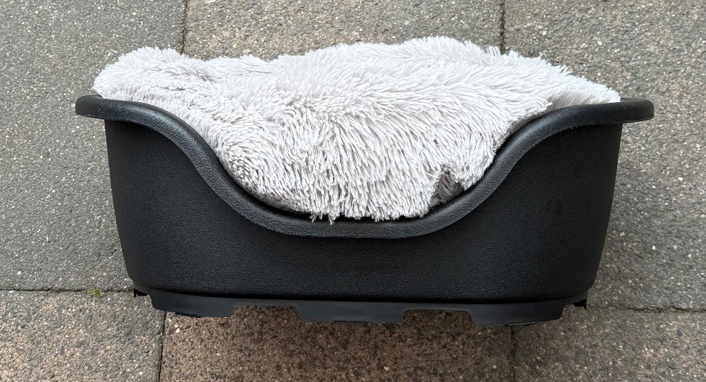 hondenmand afmeting 56 x 40 x 23 cm (LxBxH), Ophalen, Zo goed als nieuw, Pluche