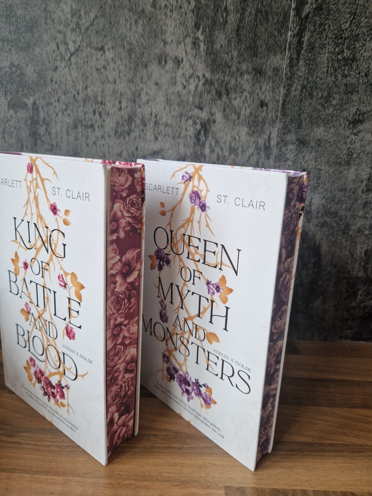 Scarlett st clair king of battle and blood nederlands, Boeken, Ophalen of Verzenden, Zo goed als nieuw