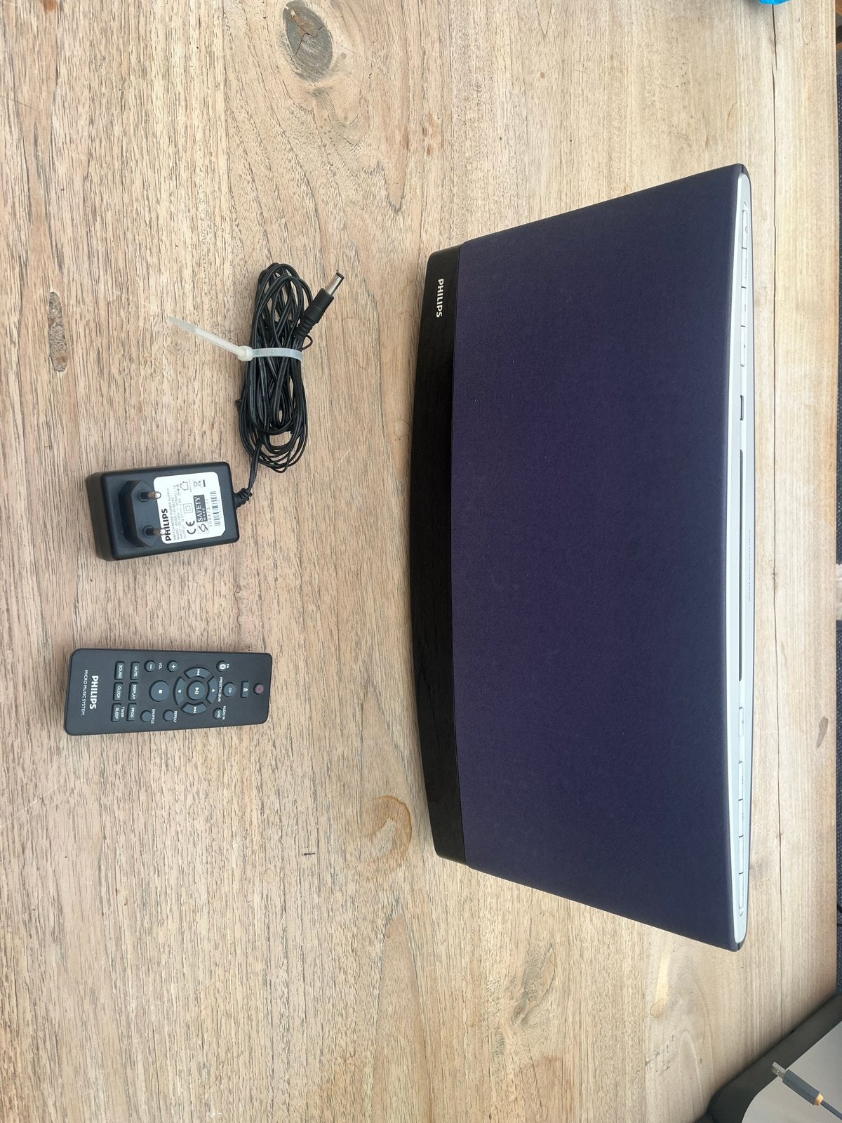Philips Radio met afstandsbediening - Licht gebruikt, werkt, Audio, Tv en Foto, Radio's, Ophalen of Verzenden, Gebruikt, Radio