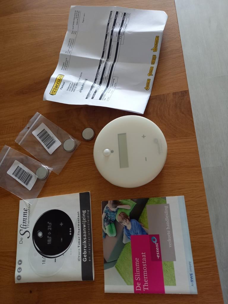 De slimme thermostaat van Essent, Ophalen of Verzenden, Nieuw
