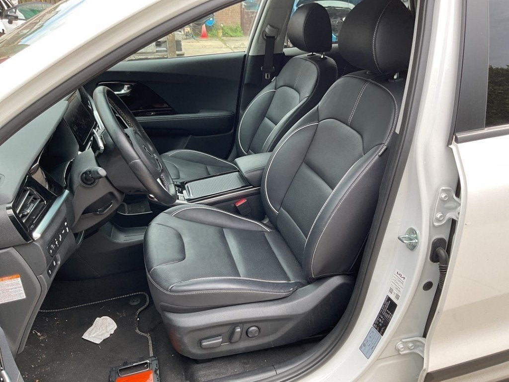 Interieur Kia Niro I (DE) (2018-08/2022-08), Info@kia.de, Kia Deutschland GmbH, Gebruikt, Theodor-Heuss-Allee 11, Frankfurt am Main 60486, , Duitsland