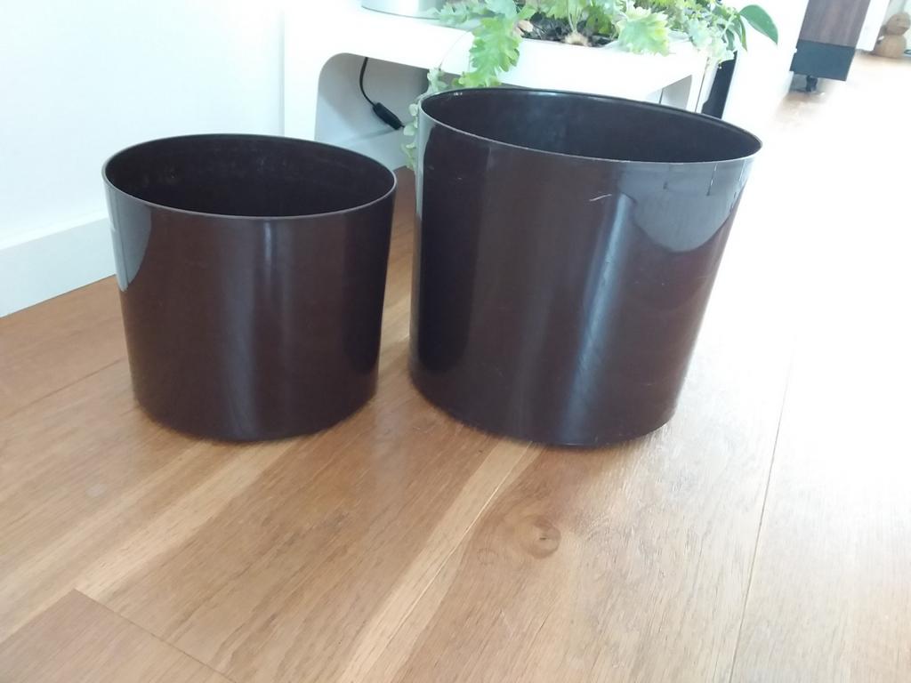 Retro cilinder bloempot kunststof jaren 70, Tuin en Terras, Bloempotten, Ophalen of Verzenden, Rond, Aardewerk, Minder dan 40 cm