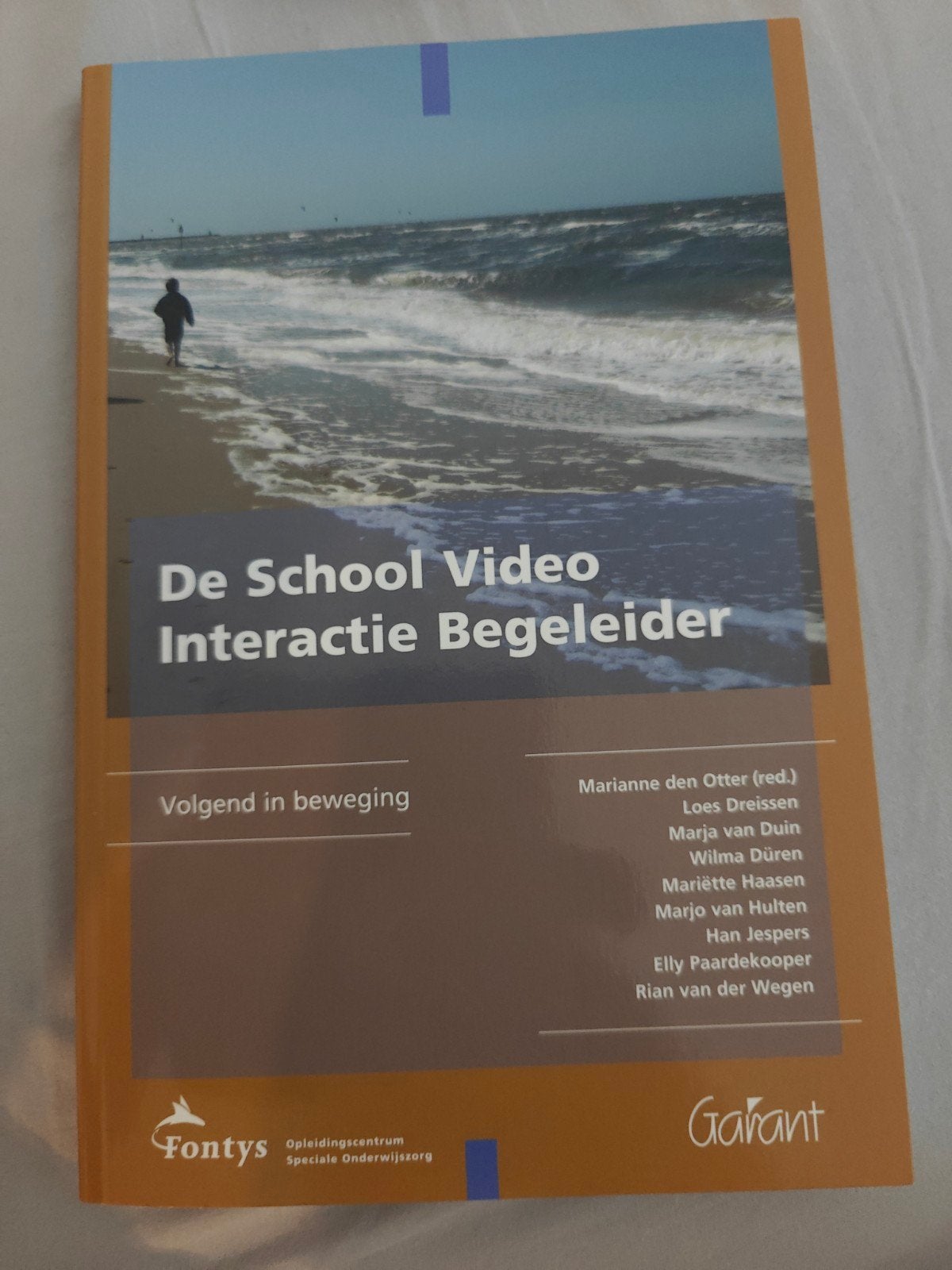M. den Otter - DE SCHOOL VIDEO INTERACTIE BEGELEIDER, Ophalen of Verzenden, Alpha, Zo goed als nieuw, M. den Otter
