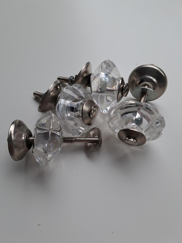 Deur/kast knoppen, Ophalen