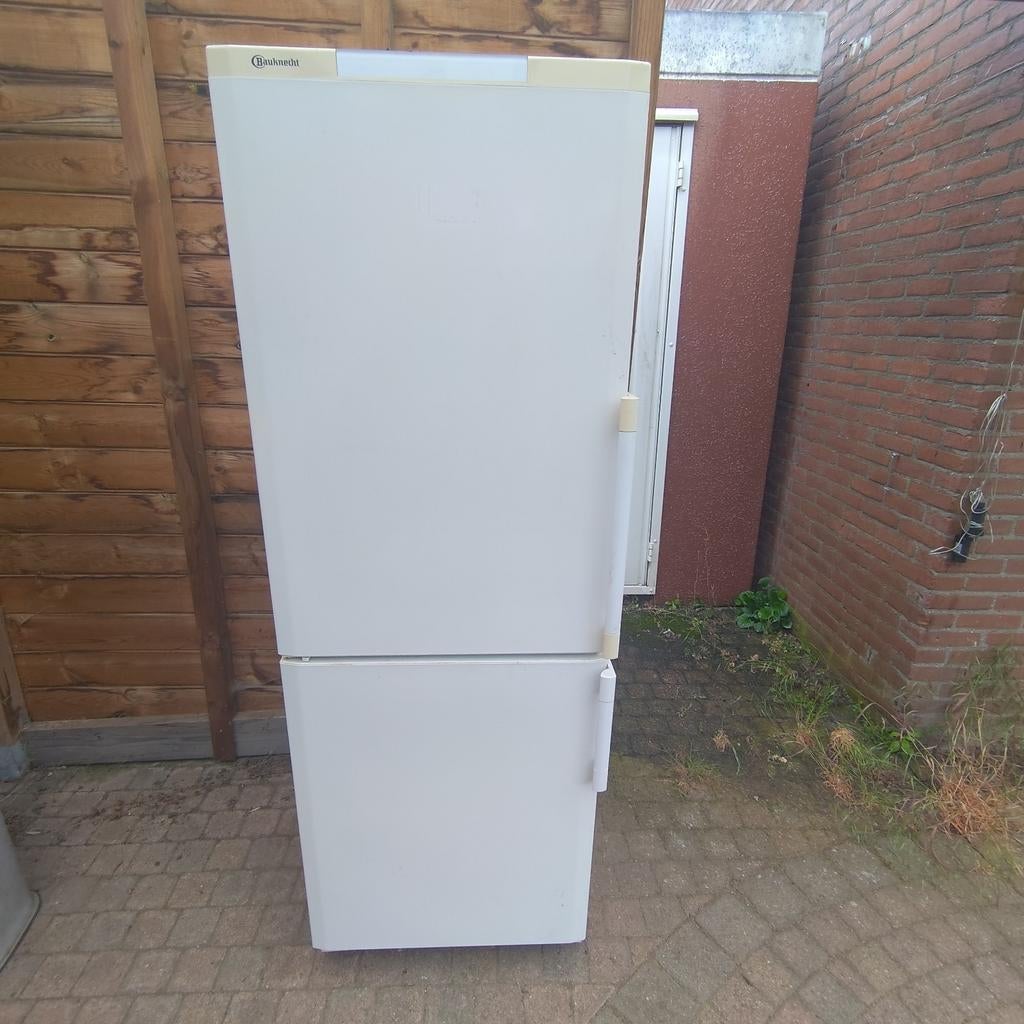 Defecte Bauknecht koelkast diepvries Gratis ophalen, Ophalen, 200 liter of meer, 60 cm of meer, Met aparte vriezer
