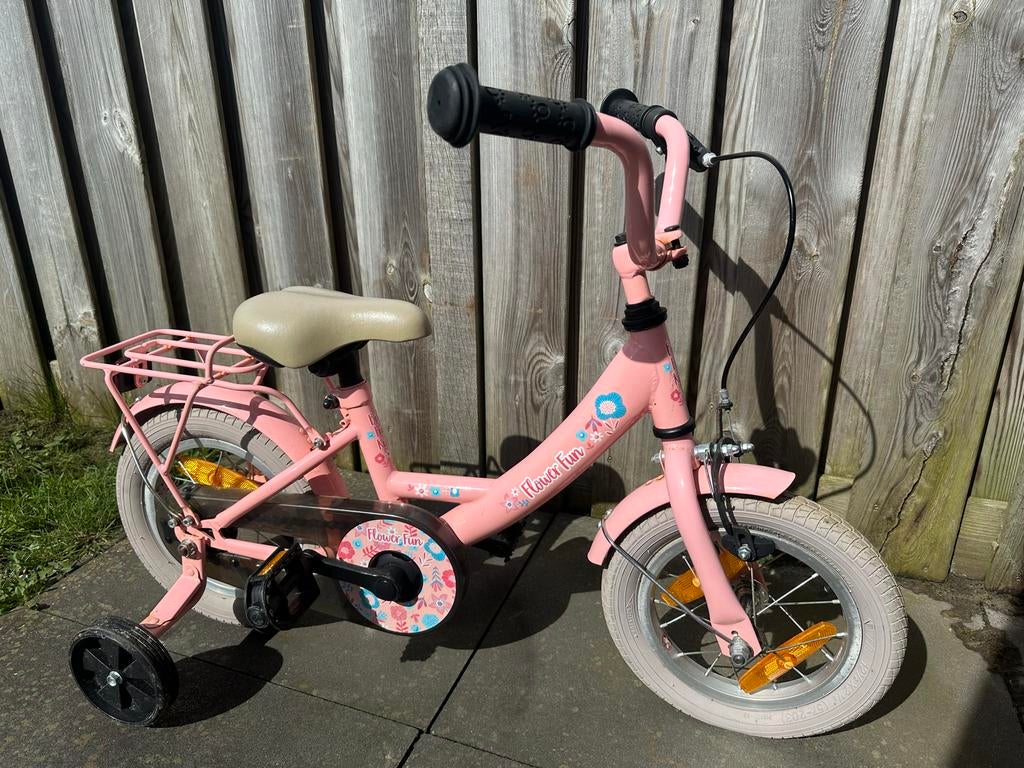 Roze kinderfiets met zijwieltjes 12 inch, Ophalen, Gebruikt, Minder dan 16 inch, Zijwieltjes