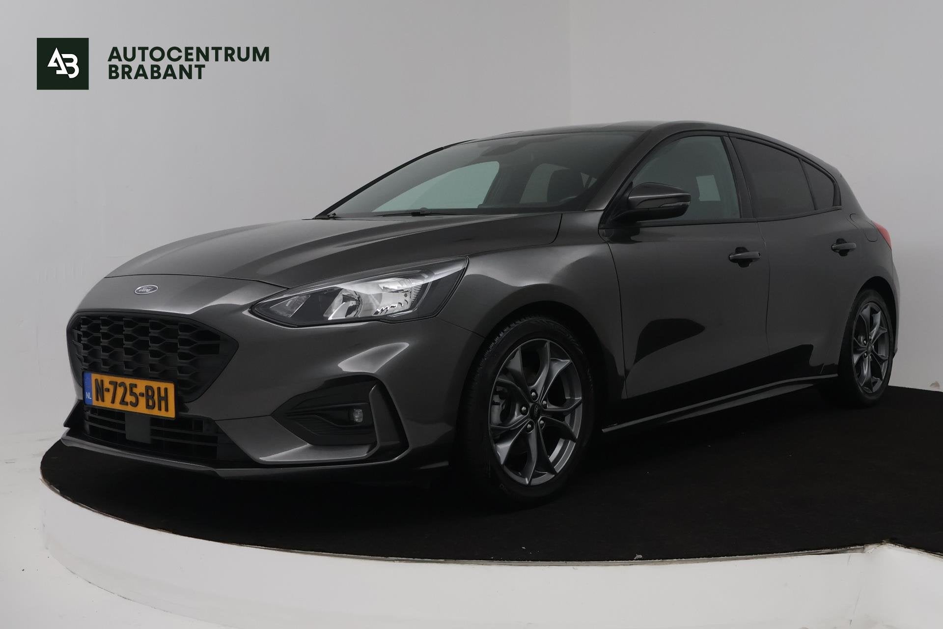 Ford Focus 1.0 EcoBoost Titanium Business (CAMERA, NAVIGATIE, Stof, Bedrijf, Handgeschakeld, 1100 kg