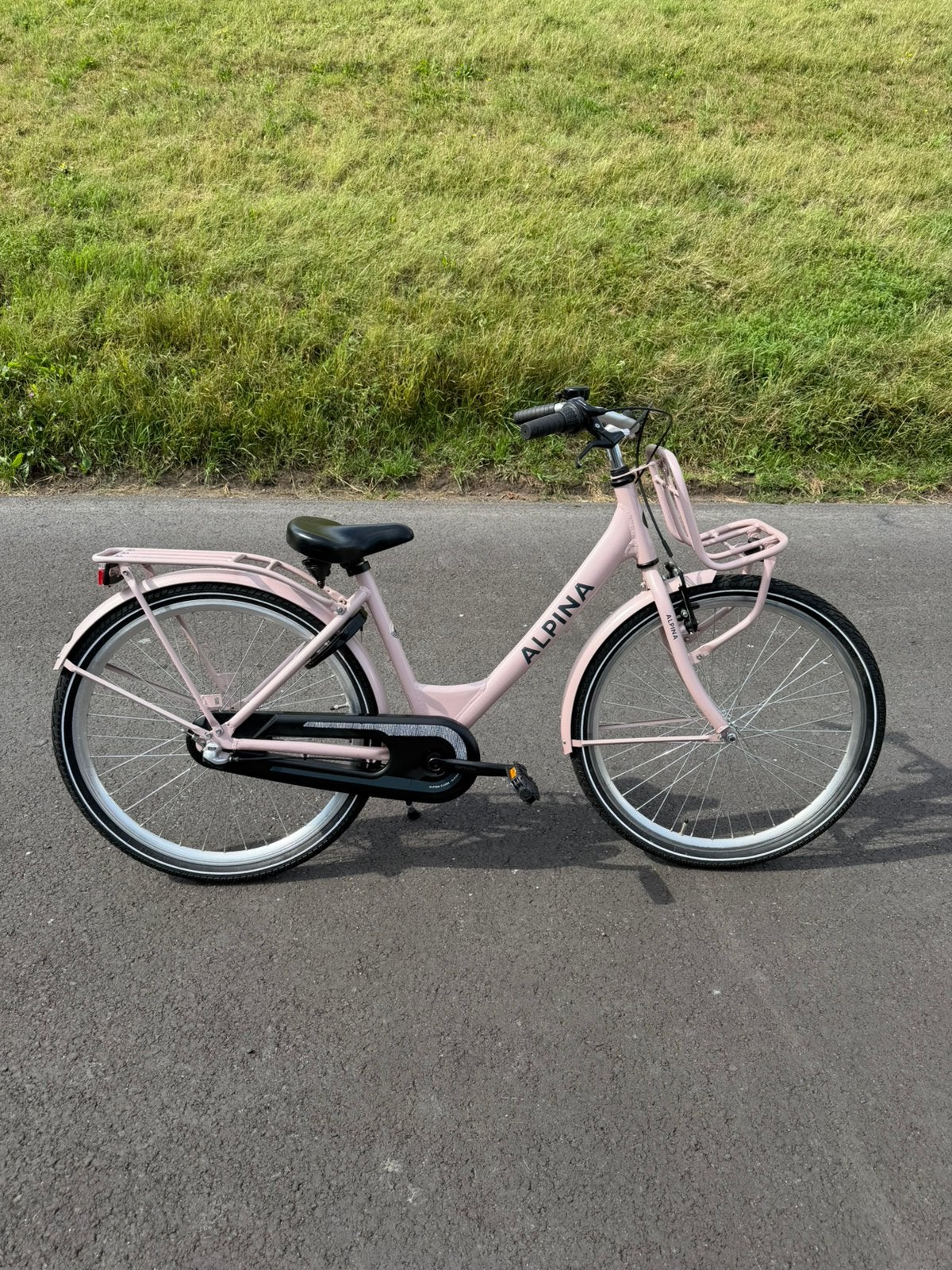 Alpina Clubb 26 inch meisjesfiets | 3 versn | Zeer netjes, Fietsen en Brommers, Ophalen, Zo goed als nieuw, 26 inch of meer, Handrem