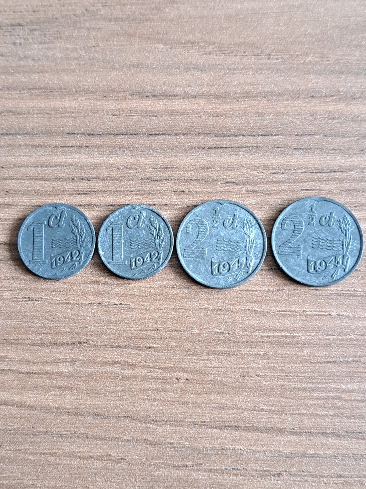 Nederlandse zinken munten 1941-1942 (1 cent, 2,5 cent), Postzegels en Munten, Ophalen of Verzenden, Koningin Wilhelmina