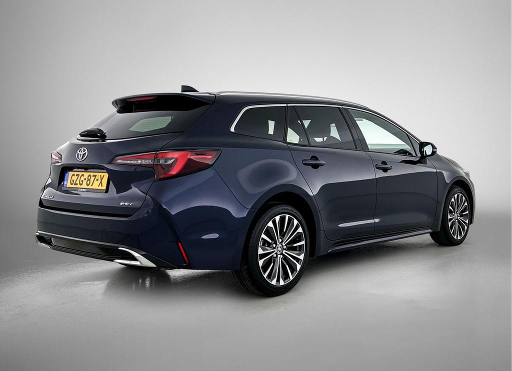 Toyota Corolla Touring Sports Hybrid 140 Dynamic | NL dealer, 12 maanden, 450 kg, Gebruikt, 4 cilinders