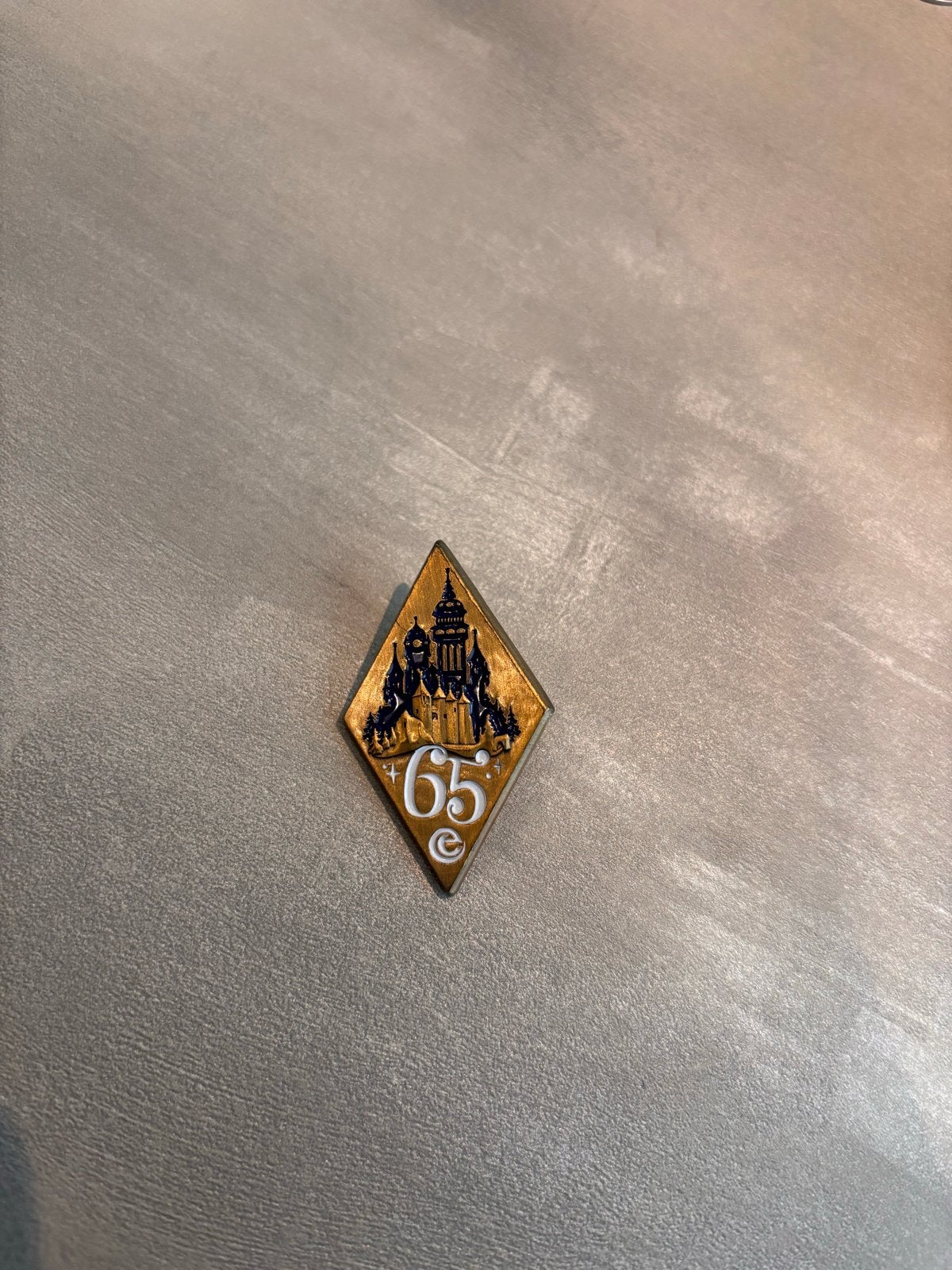 Efteling pin - 65 jaar Efteling - EPP 373, Ophalen of Verzenden, Gebruikt, Overige onderwerpen, Speldje of Pin
