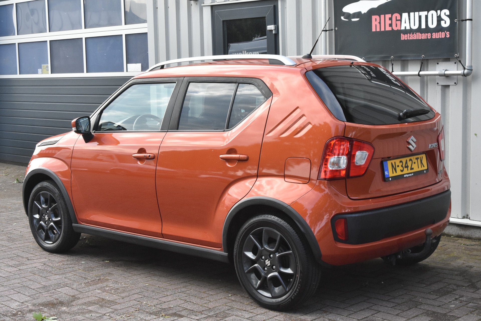 Suzuki Ignis 1.2 AllGrip Select – 2018 | AllGrip 4WD | Cru, Auto's, Gebruikt, Bedrijf, Handgeschakeld, Stoelverwarming