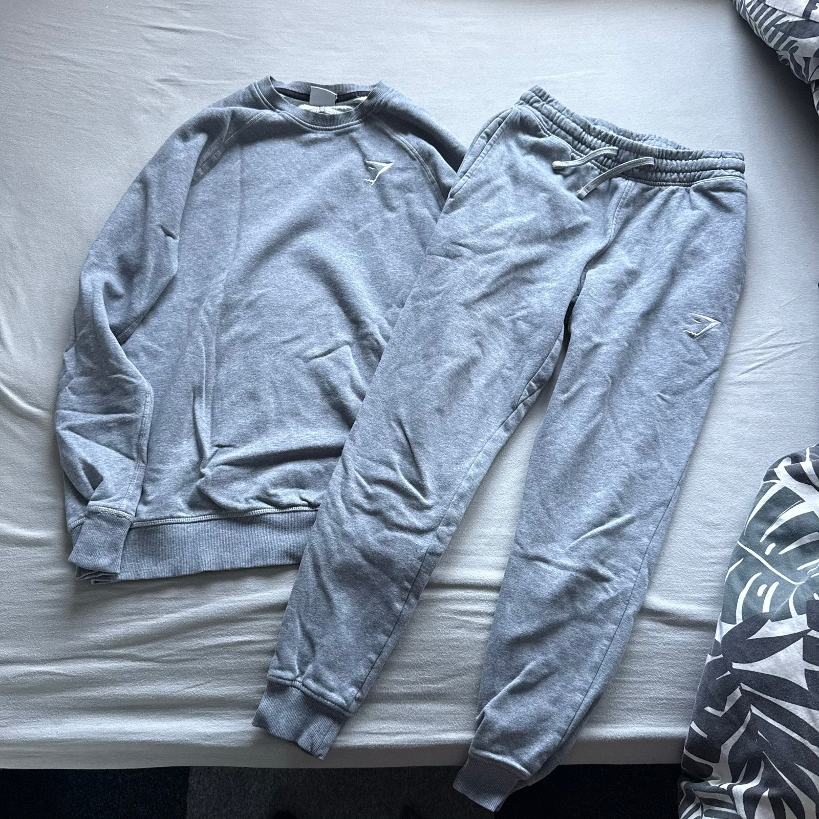 Gymshark trainingspak - Grijs - Maat S, Fitness, Ophalen of Verzenden, Zo goed als nieuw, Grijs