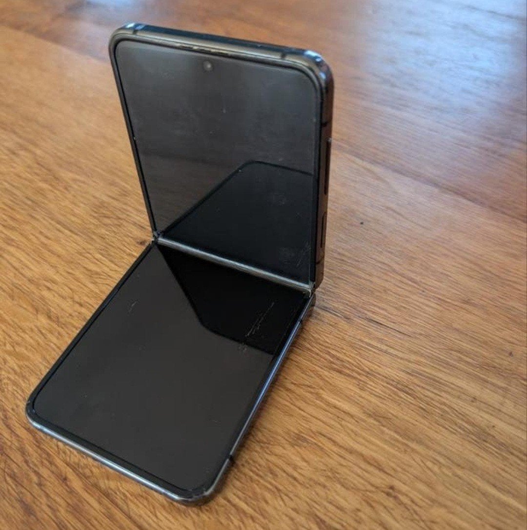 Flip 4, Telecommunicatie, Mobiele telefoons | Samsung, Ophalen of Verzenden