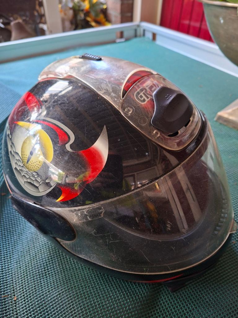 Motorhelm met uniek oogdesign - Maat L, Ophalen of Verzenden, Tweedehands, Overige merken