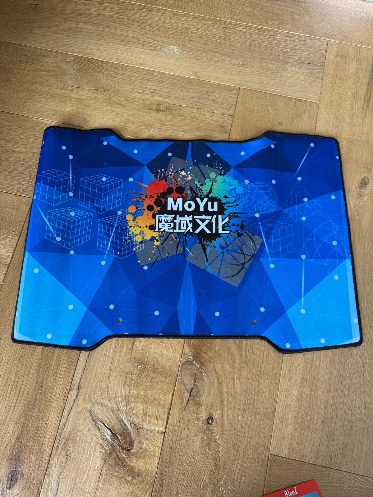 Moyu Speedcube Mat - Blauw met MoYu logo, Ophalen, Zo goed als nieuw