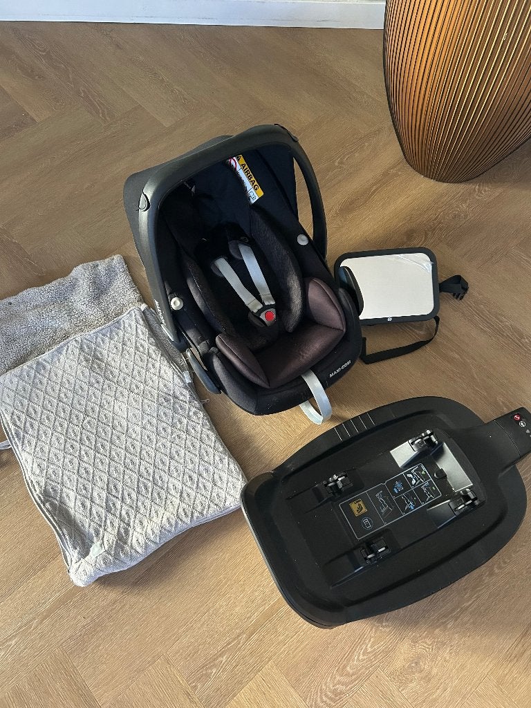 Maxi Cosi pebble pro incl. isofixbase, spiegel en voetenzak, Kinderen en Baby's, Autostoeltjes, Ophalen, Autogordel of Isofix
