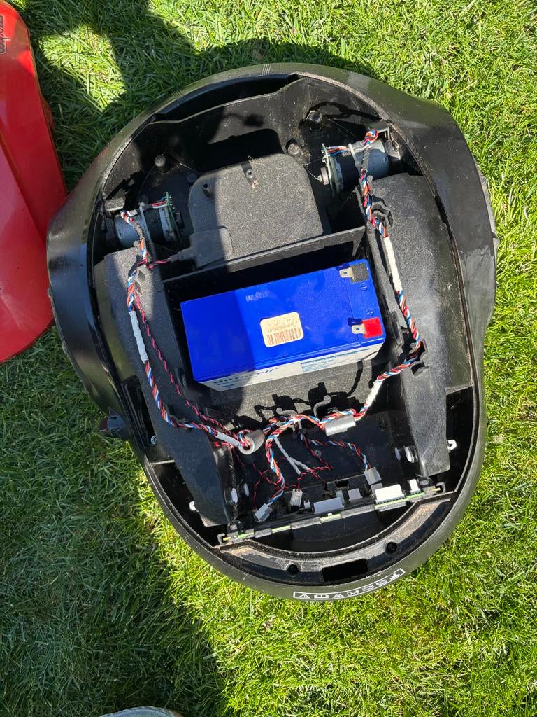 Wolf-Garten Robotmaaier (defect) loopo s150en evt s300, Ophalen of Verzenden, Gebruikt, Meer dan 25 cm